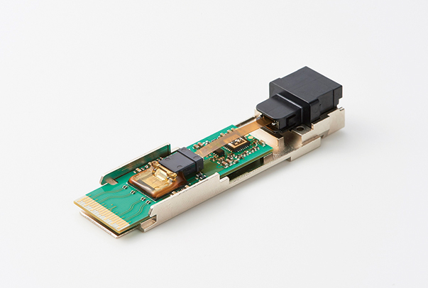 Polymer waveguide for optical communication